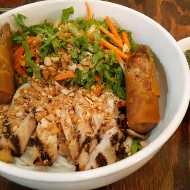 Jidori Chicken Bun.
